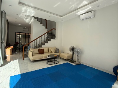 Xẻ khe bán lk cọ xanh 93mx5t nhỉnh 11 tỷ ocean park 2 hoàn thiện có sổ gần công viên 2