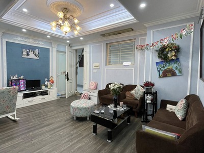 Chung cư 335 cầu giấy 90m2 / 3pn nội thất hiện đại, chỉ 8.8 tỷ, vô vàn tiện ích 0