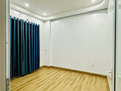 Bán nhà 4 tầng ngõ 64 An Ninh, ph Quang Trung, TP HD, 45.2m2, mt 6m, 4 ngủ, 3 vs, 2.x tỷ 8