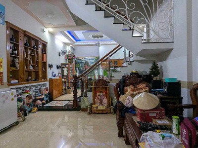 Nhà đẹp khu phân lô, hẻm nhựa 8m 1 sẹc sát mặt tiền  ngang 5 x 17,5m gồm 1 trệt 2 tầng sân thượng 1