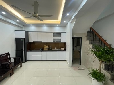 Bán nhà tây sơn 26m2. 5 tầng. mặt tiền 4.8m. giá 7.9 tỷ đống đa hà nội 1