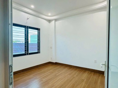 Bán nhà 4 tầng ngõ 64 An Ninh, ph Quang Trung, TP HD, 45.2m2, mt 6m, 4 ngủ, 3 vs, 2.x tỷ 9