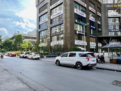 Cho thuê shophouse góc 3 mặt tiền   udic complex hoàng đạo thúy 1