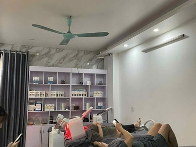 Mình cần sang nhượng quán vị trí đẹp ngay ngã 3 khu đất dịch vụ tổ 5, mê linh hà nội 3