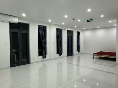 Cho thuê nhà mặt đường mê linh mặt bằng phòng trọ 0