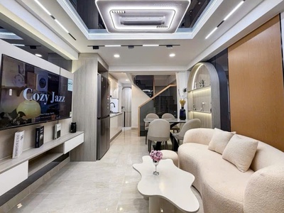 Nhà mới đẹp cách mạng tháng tám   quận 3   67 m2   4 tầng sân thượng   4.89 tỷ 1