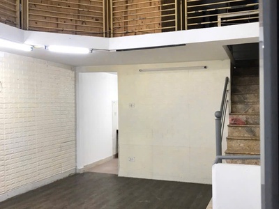 Cho thuê tầng 1 gác lửng tại số 10 ngõ 738 đường láng 2