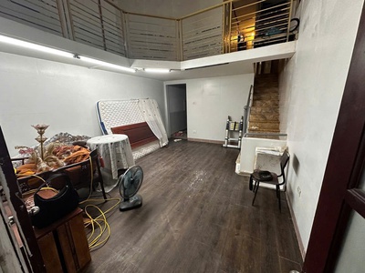 Cho thuê tầng 1 gác lửng tại số 10 ngõ 738 đường láng 4