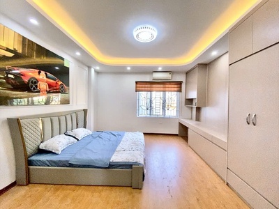 Đa sỹ kiến hưng 32m 5 tầng full nội thất ngõ thông 15m ôtô tránh view kđt luxury nhỉnh 8 tỷ 1