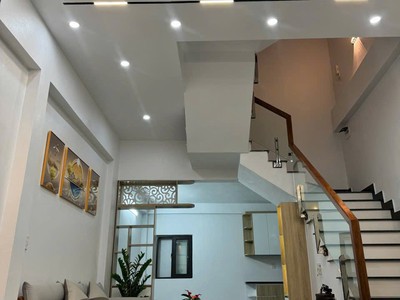 Bán căn nhà 3 tầng ngõ phố Ngọc Uyên, ph Ngọc Châu, TP HD, 43m2, mt 4.34m, 3 ngủ, 3 vs 1