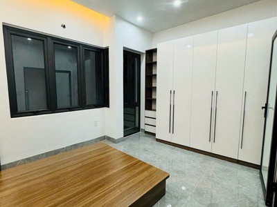 Bán căn nhà 3 tầng ngõ phố Ngọc Uyên, ph Ngọc Châu, TP HD, 43m2, mt 4.34m, 3 ngủ, 3 vs 6