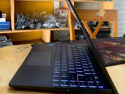 Laptop MSI MODERN 14 Core i3-1115G4 Ram 8GB SSD 512GB VGA ON Màn 14 Inch Full HD Máy Đẹp 2