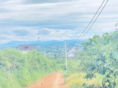 Tổng 1,4 héc ta, đất đẹp, view chill chill, nằm ngay ngã 3 hẻm thuộc hiệp thuận, ninh gia 3