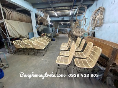 Ghế mây tự nhiên chân sắt giá rẻ 4
