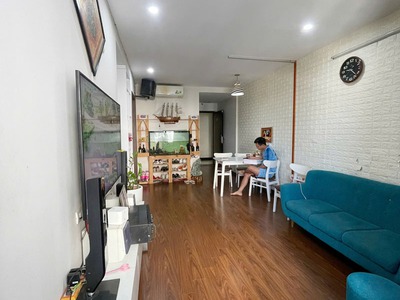 Chính chủ bán 65,7m2 Tòa CT2 Chung cư Homeland - 2PN, ban công Tây Bắc. Giá tốt, sổ sẵn CC ngay 0