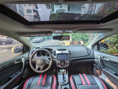 Vì có nhu cầu đổi xe mới, nên mình để lại chiếc Kia Koup nhập khẩu nguyên chiếc   đời 2009 3