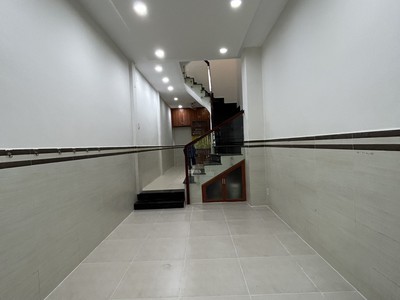 Bán nhà Hoàng Văn Thụ, Út Tịch, Tân Bình, 37m2, 3 tầng, 6.3 tỷ. 1