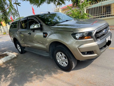 Mình có dư con xe Ford Ranger XLS 2017 fom mới, máy 2.2 Số TĐ một cầu, xe chính chủ 1