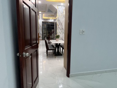 Bán nhà 2 tầng dĩ an,shr đường xe hơi, gần đhqg tphcm 4