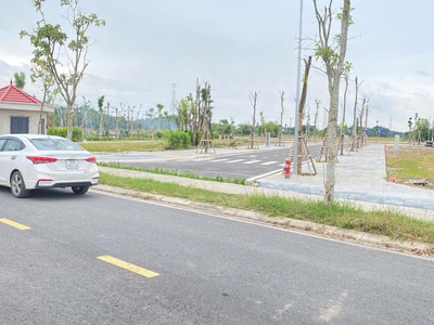 Bán đất khu dân cư cầu trúc 105m - đối diện công viên - vị trí đắc địa - tiềm năng tăng giá cao 0