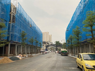 Ra hàng noble palace tây thăng long cực đẹp gần bãi đỗ xe, vốn vào chỉ 3 tỷ 0