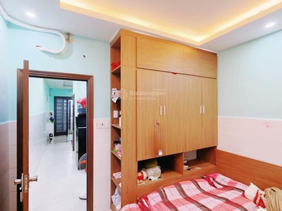 Bán nhà lạc long quân 40m chỉ 3.6tỷ 3