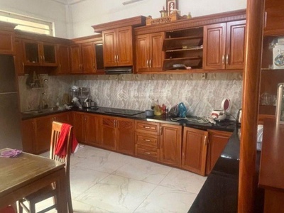 Nhà 5 tầng mặt tiền kinh doanh đường chợ giá mềm. 3