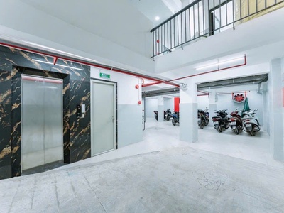 Chdv 8 tầng mới hẻm 656 quang trung ngang 8m 75pn tn 220tr gần chợ hht 50 tỷ. 2