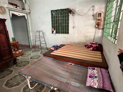 Nhà lô góc 2 mặt tiền chợ - phù hợp cho khách vừa ở vừa kinh doanh mua bán, dt11 x 20 190m2 2