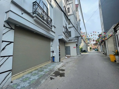 Hiếm 51m yên lộ yên nghĩa 5 tầng thang máy ôtô qua nhà bãi đậu xe cách nhà 20m bạt ngàn tiện 0