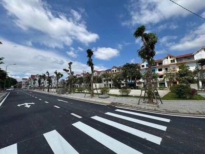 Chỉ hơn 13xty hưởng trọn một căn  liền kề 4 tầng cienco5- trục chính 70m,  vị trí trung tâm đan 0