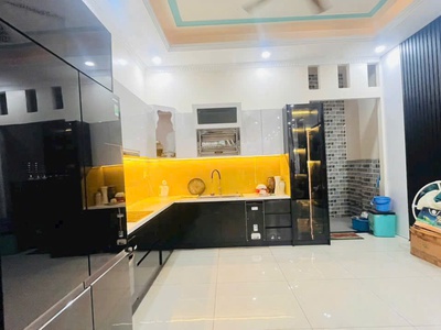 Nhà mới 3 tầng mặt tiền kinh doanh - hai bà trưng - trần hưng đạo trung tâm đông hòa 4