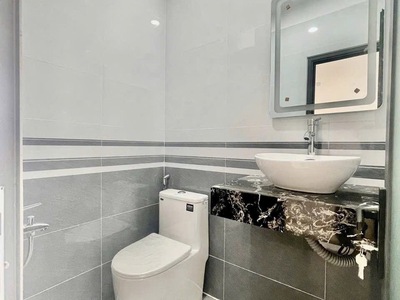 Mặt tiền bông sao,4m2 ngang, 5 tầng. không huy hoạch. 11ty 3