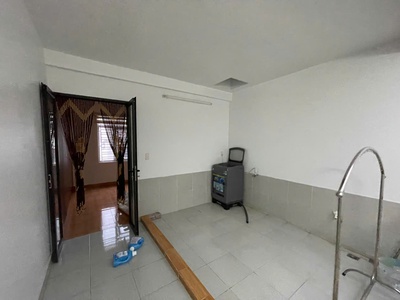 Cho thuê nhà khu phân lô Văn Cao, DT: 58m2, 4 p.ngủ. 9