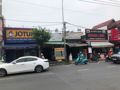 Bán nhà mặt tiền ngang 17m nở hậu 741m2 thổ giá 50 tỷ đường lê văn khương 0