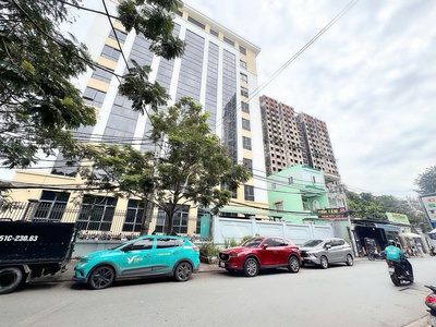 Hiếm 5m 38m full thổ cư - sh vuông chuẩn đẹp - chính chủ 1 đời cần bán nhà 3 tầng mtkd đ.lê thị chợ 2