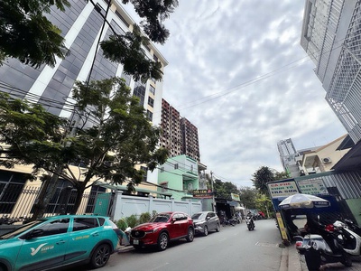 Hiếm 5m 38m full thổ cư - sh vuông chuẩn đẹp - chính chủ 1 đời cần bán nhà 3 tầng mtkd đ.lê thị chợ 1