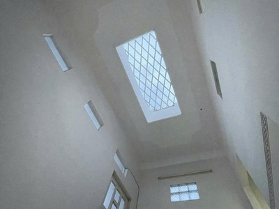 Bán nhà mặt tiền đường hồng lạc - ngay chung cư bàu cát, 5,5x19m - 3 tầng, 15,5 tỷ. 2