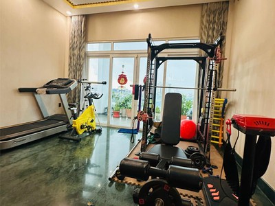 Chuyển hướng kinh doanh - bán căn nhà tâm huyết- thích quảng đức- phú nhuận - 5 tầng btct- ngang 5m 2