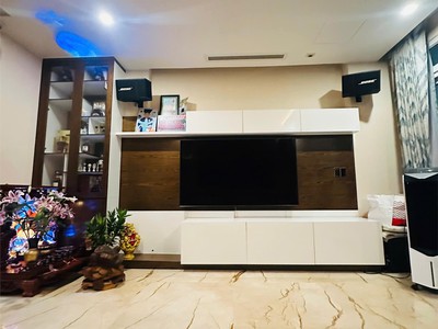 Chuyển hướng kinh doanh - bán căn nhà tâm huyết- thích quảng đức- phú nhuận - 5 tầng btct- ngang 5m 3