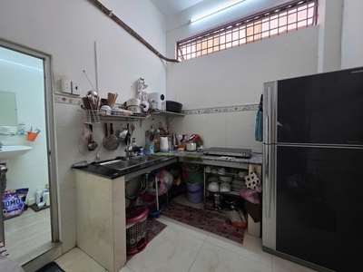 Bán nhà ngay nguyễn văn thương - 3 tầng hoàn công đủ - chính chủ gấp bán - hẻm xe hơi thông - 4 x 0