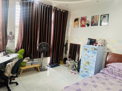 Nguyên hồng - p.11 - dt 45 tr tháng - 95m2 -4 tầng - 12 phòng - gần mt - chỉ hơn 8 tỷ 1