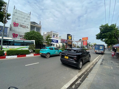 Bán đất mặt tiền dĩ an giá rẻ ngay trung tâm hành chính dĩ an 150m2 5 x 30 giá : 6.8 tỷ. 0