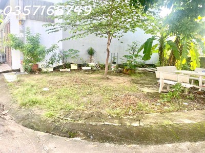 Bán lô đất góc 2 mặt tiền đối diện cổng vinhomes grand park hẻm 545 nguyễn xiển 113m giá 7.9 0