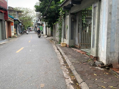 Cho thuê nhà đẹp 3.5 tầng sân rộng tại long biên, hà nội 3