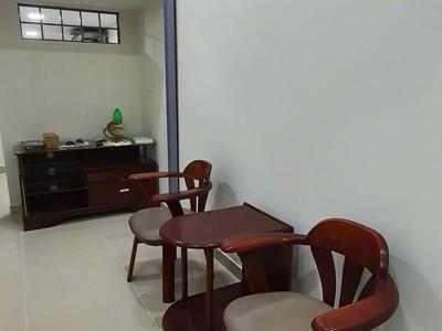 Chính chủ  cho  thuê nhà nguyên căn  mới 1 lửng,1 lầu,sạch sẽ, thoáng mát. 1