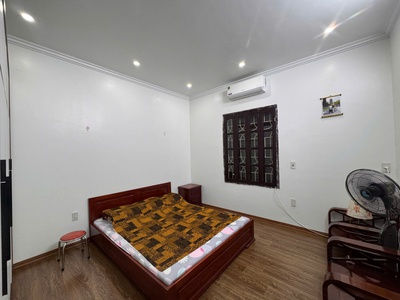 TUYỆT PHẨM 3 Tầng Lô Góc   Mặt Đường NGUYỄN HỮU TUỆ   Kinh Doanh Đỉnh Cao 2