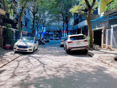 Liền kề khu trung tâm Mỹ Đình 62m 5 tầng full nội thất giá 20 tỷ 0