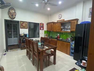 Liền kề khu trung tâm Mỹ Đình 62m 5 tầng full nội thất giá 20 tỷ 2