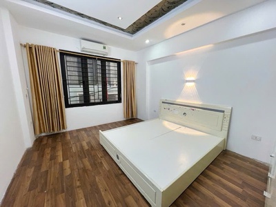 Bán nhà liền kề 5 tầng ô tô đỗ cửa ở đường Lĩnh Nam, Hoàng Mai 2